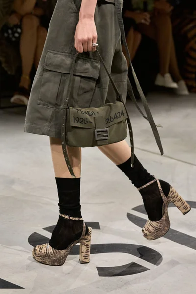 Look 141